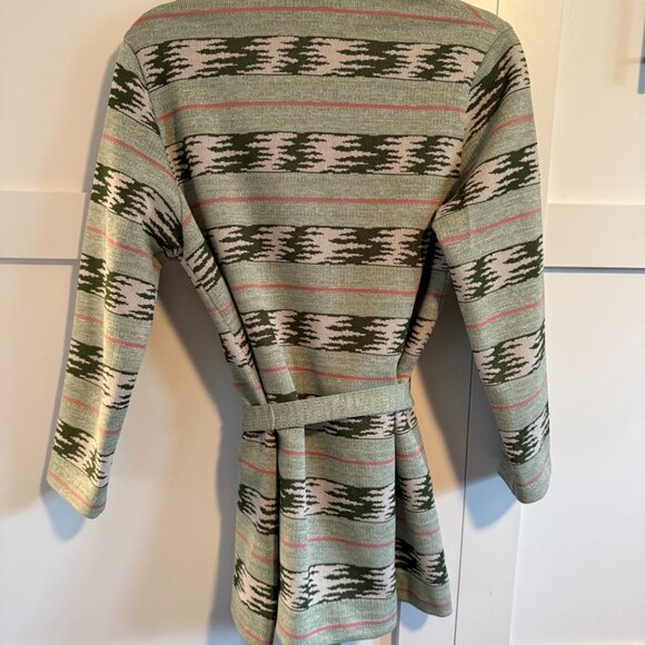 Vintage sweater/Jacket - Picture 3 of 3